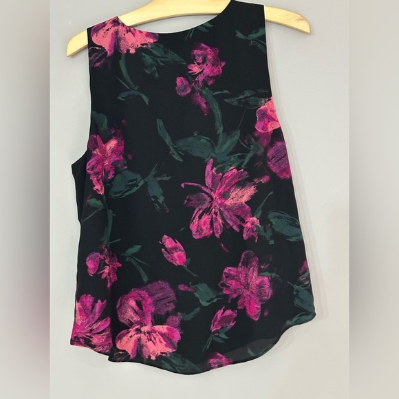 ✨NWT✨ RW&CO. Women’s Floral Print Sleeveless Top- Size Medium - Picture 2 of 9